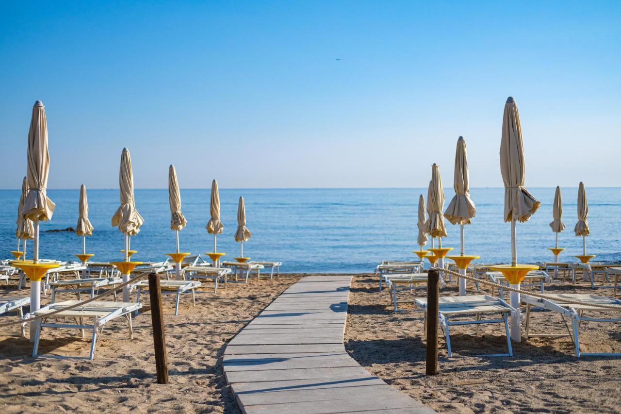 Torre Guaceto Greenblu Resort Specchiolla Luaran gambar